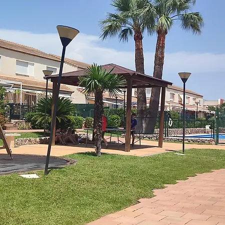 Apcostas - Nova Oropesa Ii Apartment